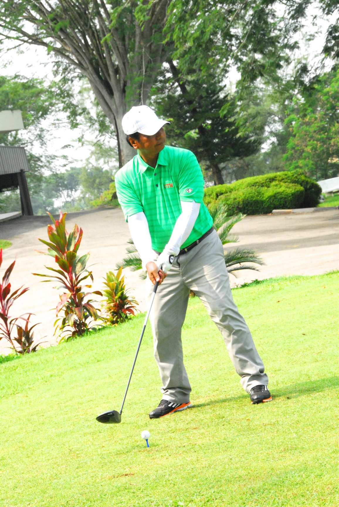 PRO15 157 GOLF DSC 0395.JPG